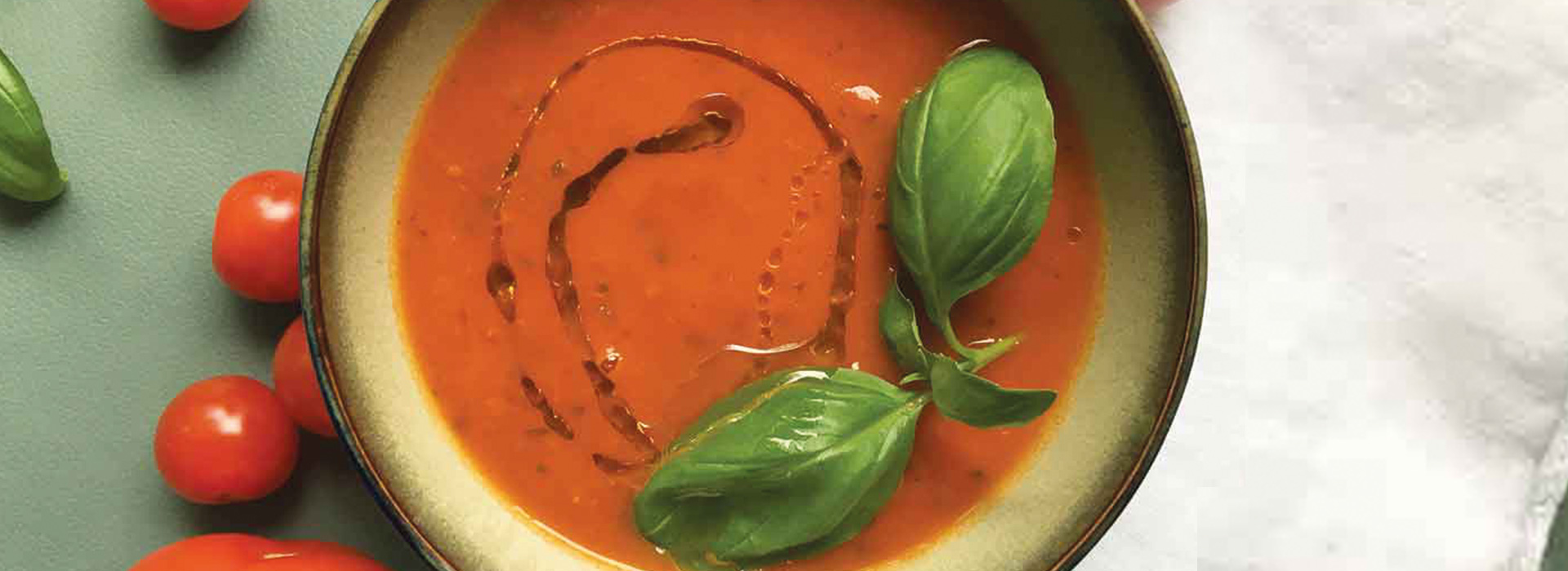 olivenlunden oppskrifter suppe tomatsuppe med chilolje hvit balsamico cherrytomater hverdagsolje