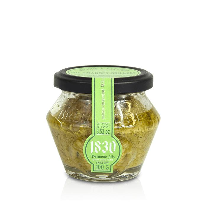 Grønn olivenpaté med ristede mandler